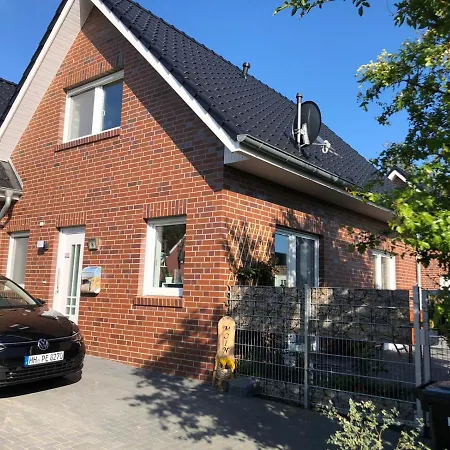 Feriendomizil Haus Willy Mit Wintergarten Und Wallbox * Dornum