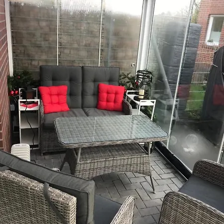 Feriendomizil Haus Willy Mit Wintergarten Und Wallbox Dornum